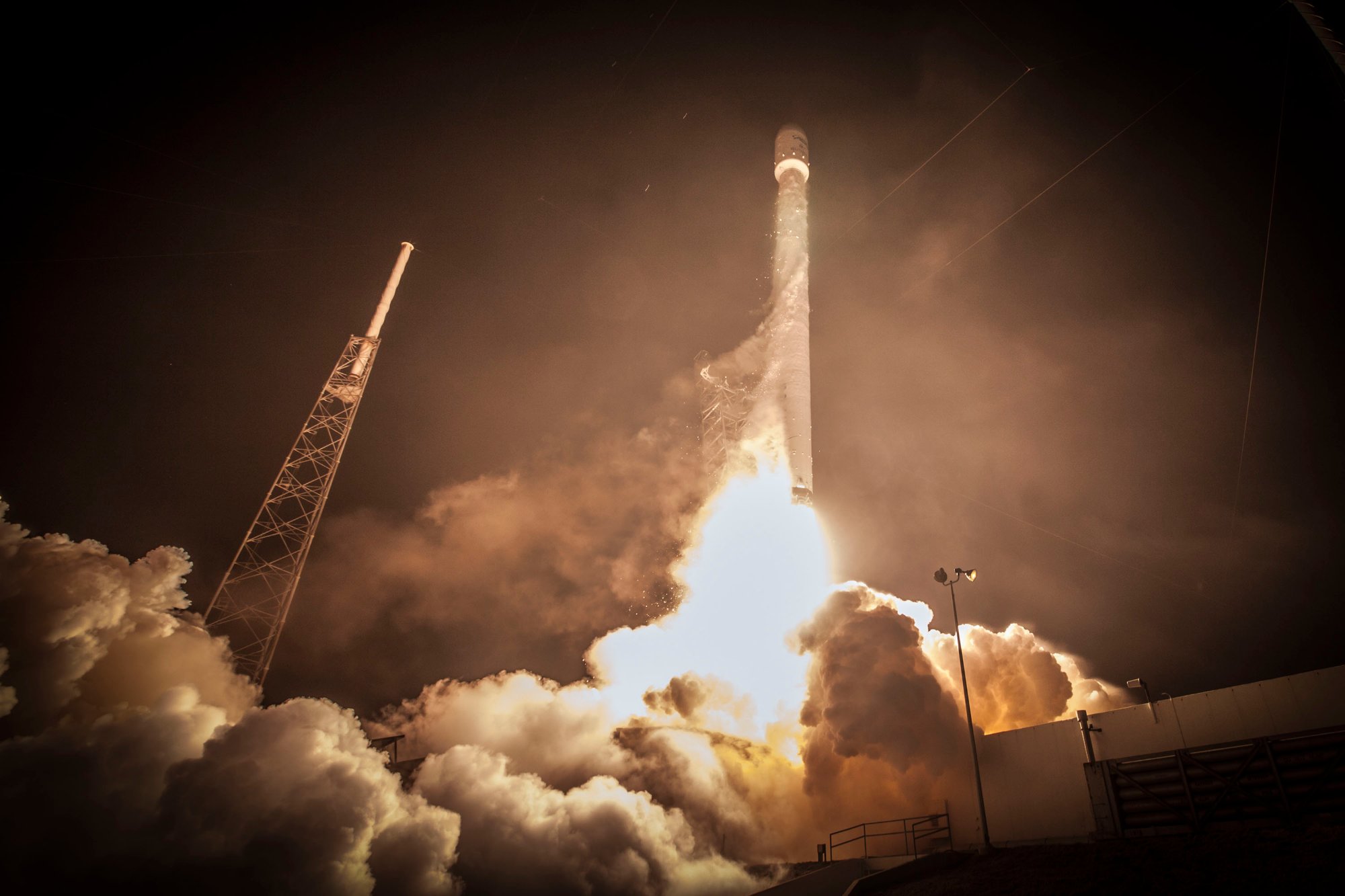 Falcon 9 rocket launch from Cape Canaveral